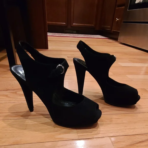 Marc Fisher Suede Shoes - Picture 7 of 13